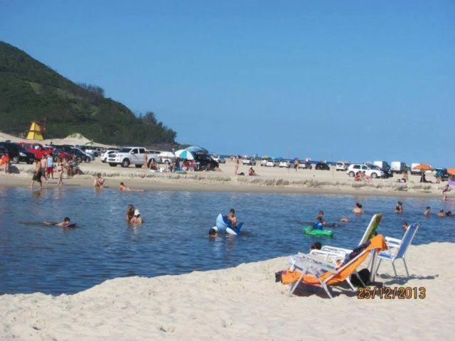 Flats Da Barrinha Da Ferrugem A 500mt Do Mar Holiday home *